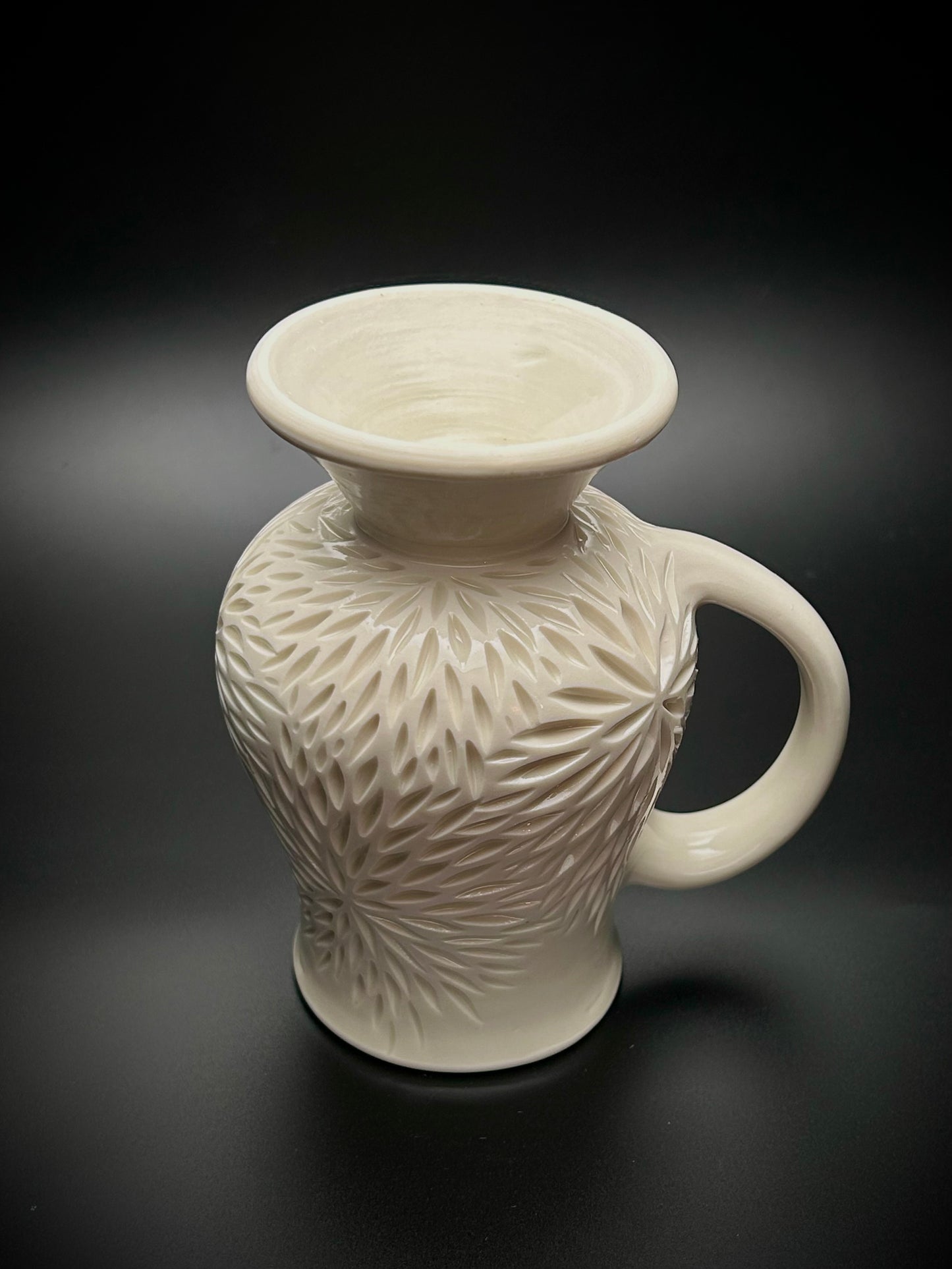 porcelain bursts for royalty mug