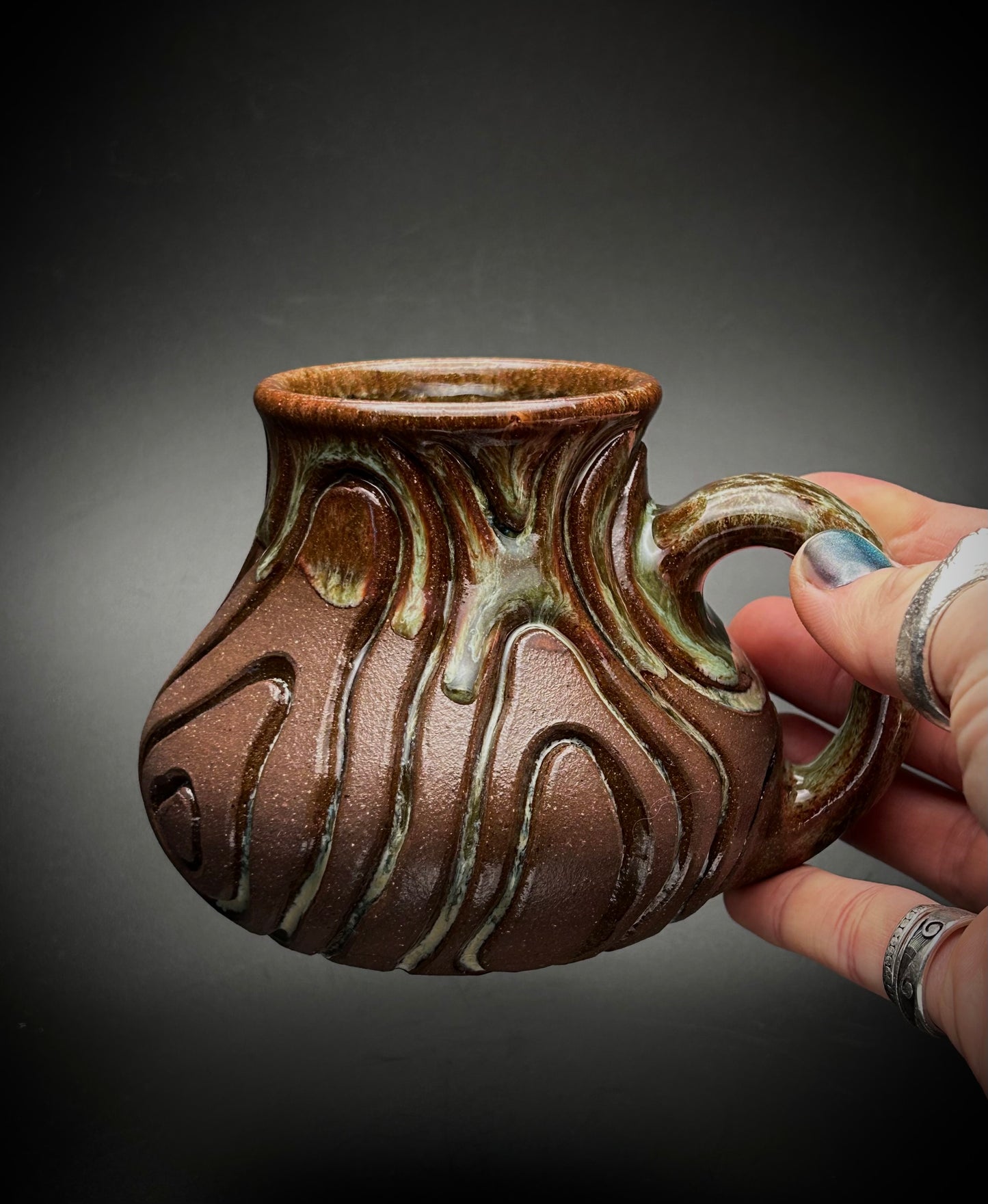 big bottom bark mug
