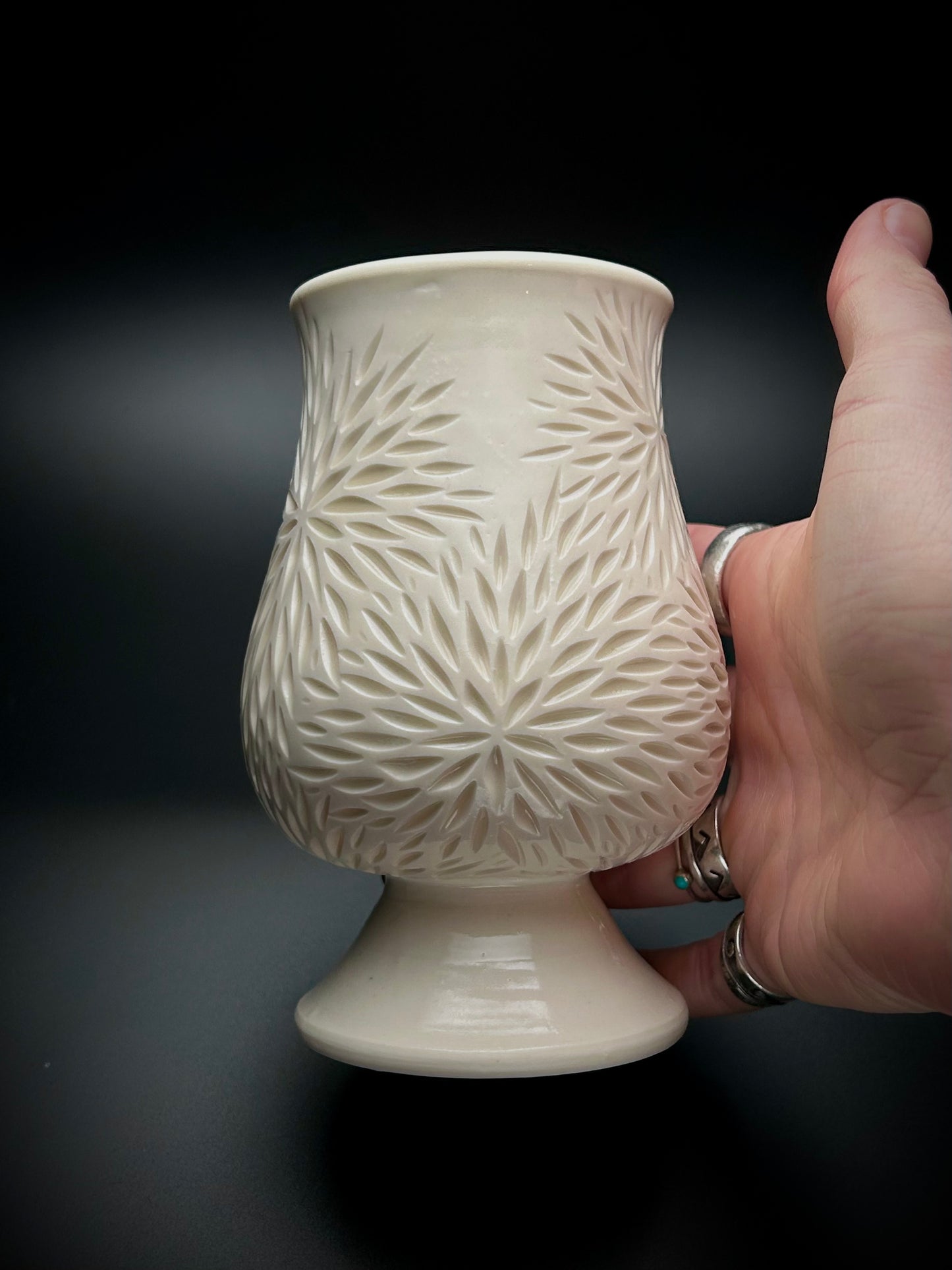 porcelain bursts for royalty mug
