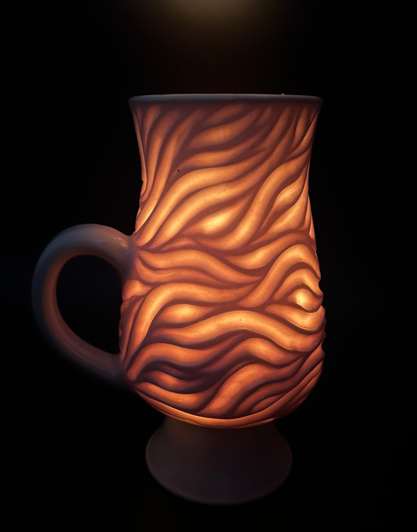 porcelain waves for a queen mug
